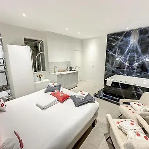 https://la-suite-juste-toi-moi.hotels-rhonealpes.com