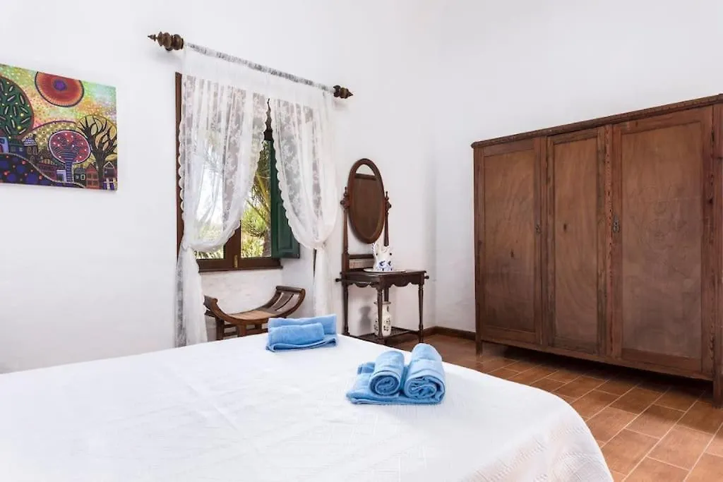 Historica Villa Con Molino De Viento Antigua  Antigua (Fuerteventura)