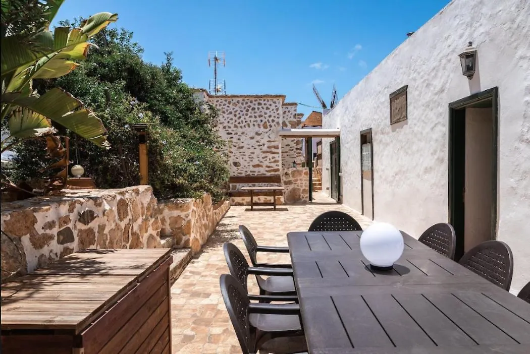 Historica Villa Con Molino De Viento Antigua  Spain
