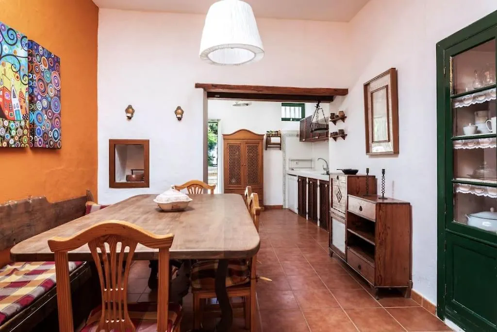 Historica Villa Con Molino De Viento Antigua  Spain